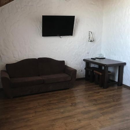 Complex Khutor Hotel Velyka Omelyana Bagian luar foto