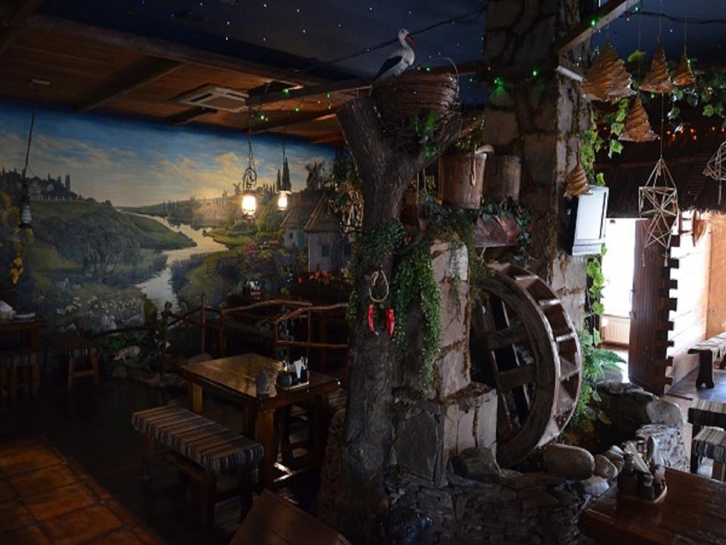Complex Khutor Hotel Velyka Omelyana Bagian luar foto